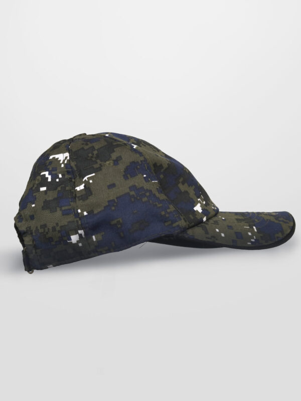 Caps